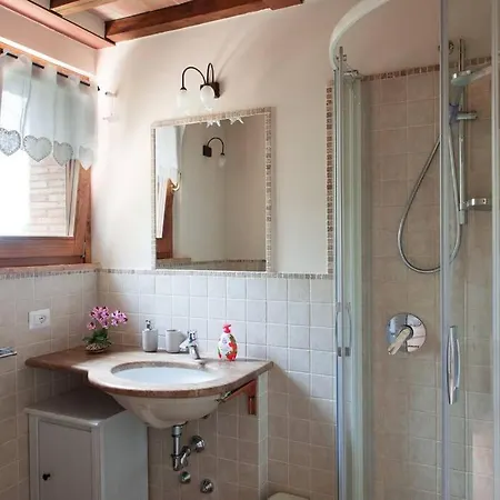 Appartamento Casa Il Corbezzolo In Borgo Storico