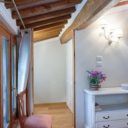 Casa Il Corbezzolo In Borgo Storico Appartamento *